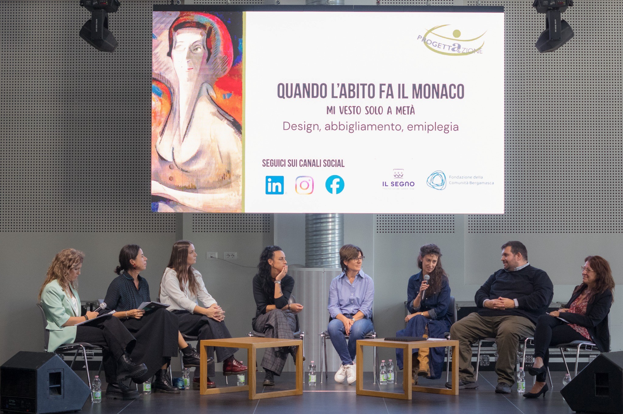 Quando l’abito fa il monaco: la moda adattiva diventa autonomia
